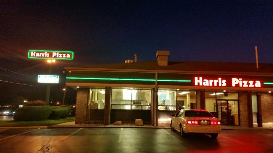 harris-pizza.jpg